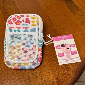 Katydid Tumbler Zipper Pouch